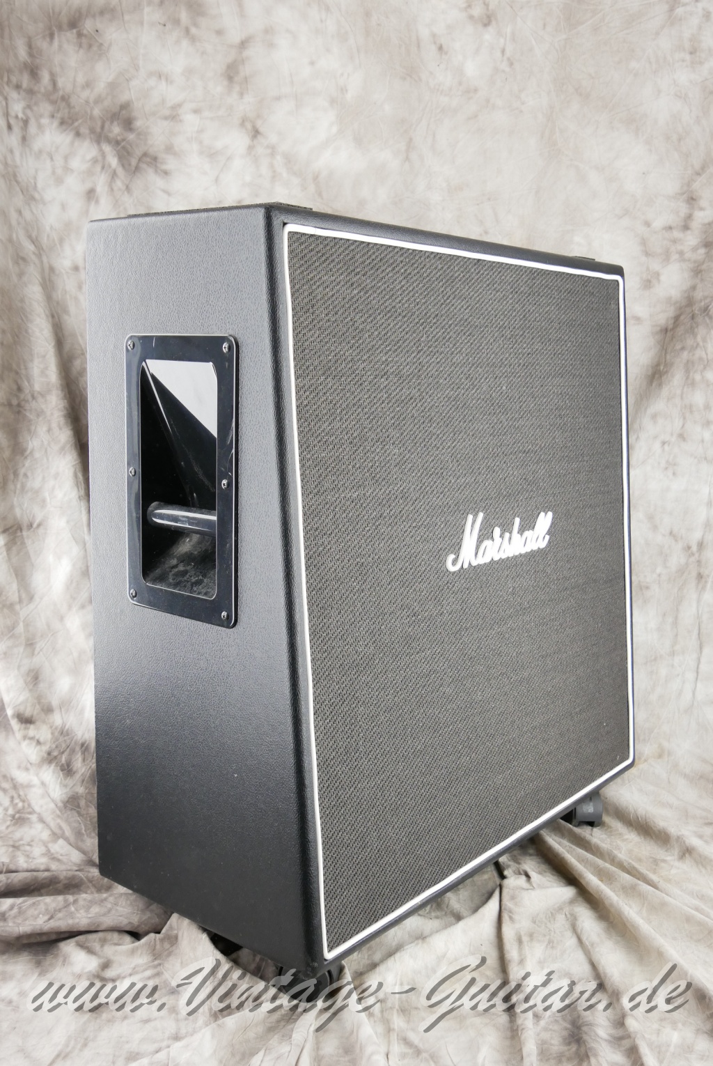 img/vintage/5924/ Marshall_CODE_412_4x12_black_Vietnam_2018-003.JPG